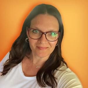 Meet your Posher, Elisa